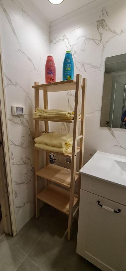 דירת חדר יפה ונעימה באיזור פסטורלי ושקט Apartman Zichron Ja’akow Kültér fotó