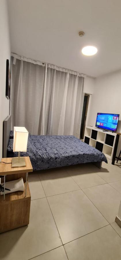 דירת חדר יפה ונעימה באיזור פסטורלי ושקט Apartman Zichron Ja’akow Kültér fotó